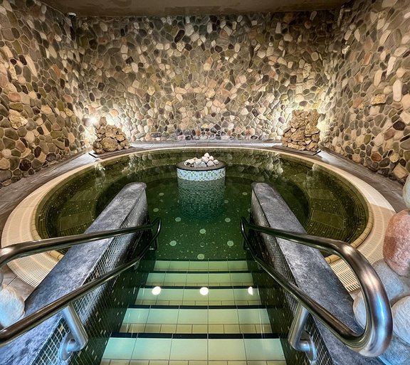 Gesundheitspools in der Südseetherme Bad Schallerbach